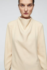 Camisa drapeada cuello perkins cupro beige