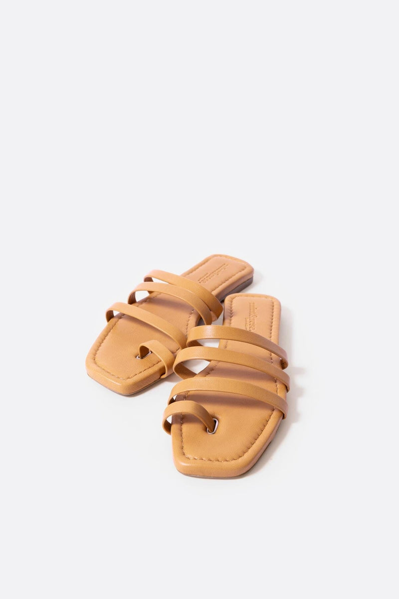 Olimpia flat caramelo