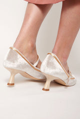 Suzanne 5 Talco