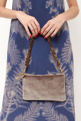 The mini gala clutch new velvet topo