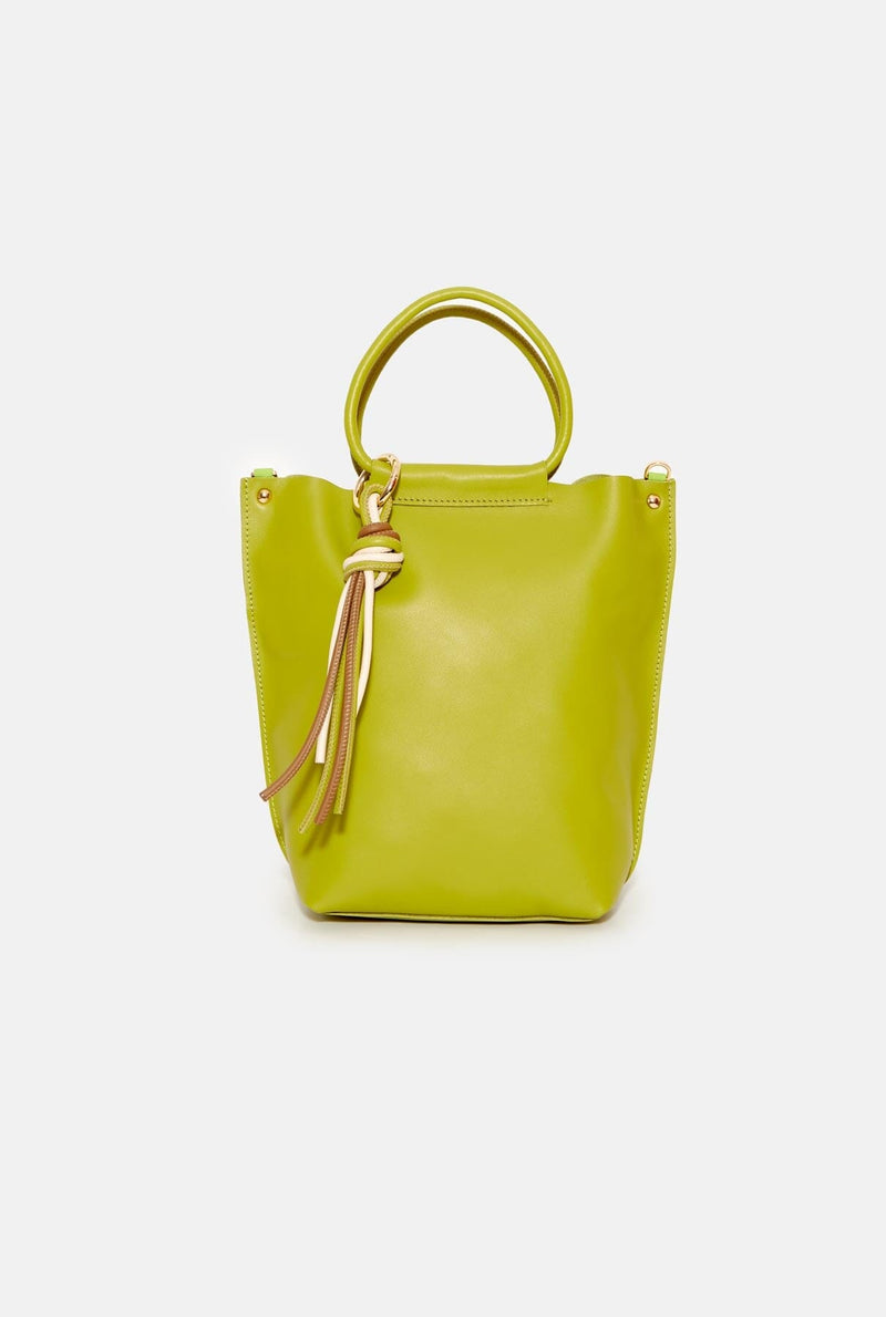 The MINI NEREA Bag. Piel vacuno color VERDE