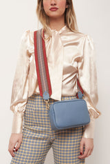 The mini Sabela Bag blue cielo