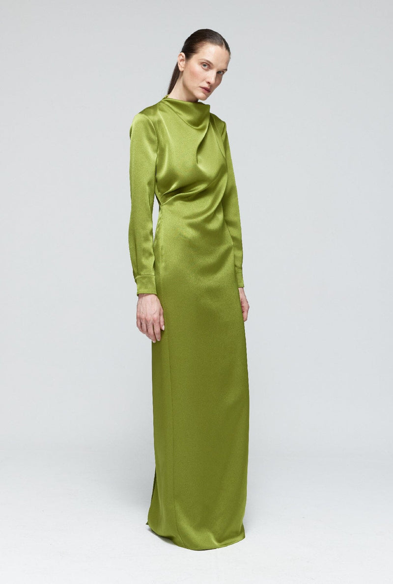 Vestido drapeado cuello perkins satén verde